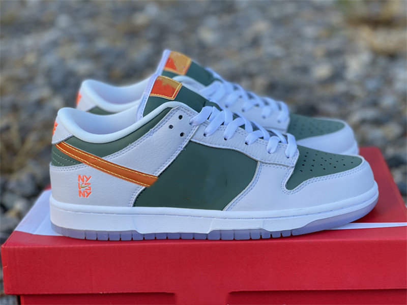 New Men Women With Box Skate Shoes NY VS NY Luxury Designer Trainer Running Walking Sports Sneakers, As pics
New Men Women With Box Skate Shoes NY VS NY Luxury Designer Trainer Running Walking Sports Sneakers, As pics