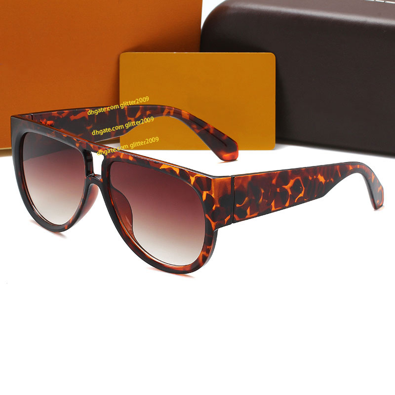 High Quality Womans Sunglasses Luxury Fashion Mens Sun glasses UV Protection men Designer eyeglass Gradient Metal hinge eye women nglasses w, White;black
High Quality Womans Sunglasses Luxury Fashion Mens Sun glasses UV Protection men Designer eyeglass Gradient Metal hinge eye women nglasses w, White;black