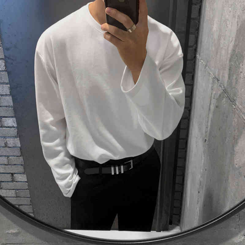 IEFB / men's wear spring long-sleeved T-shirt Korean style trendy round neck loose men's base white all-match male's tops 9Y4091 210524