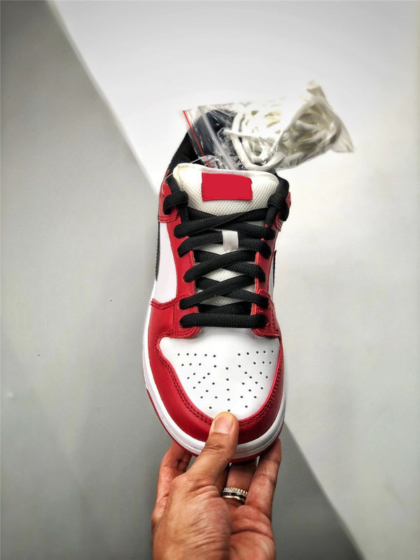 SB Men Low Pro Chicago Running Dunk Black Women White Varsity Sneakers Authentic Skateboard Shoes Red With B Enjx
SB Men Low Pro Chicago Running Dunk Black Women White Varsity Sneakers Authentic Skateboard Shoes Red With B Enjx