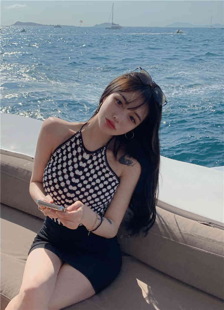 korean style camisole women Sexy tank top female summer sleeveless Black White patchwork crop tops womens (R99576) 210423