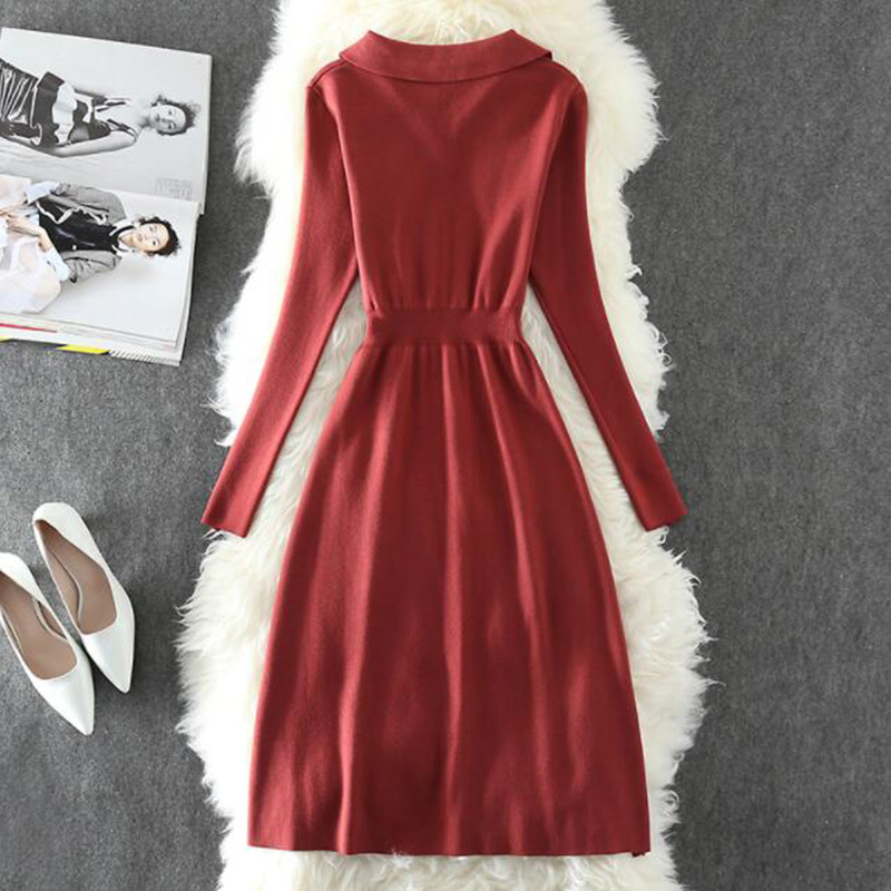 Women Kintted Dresses Fashion Arrival Long Sleeve A-line Midi Dress Women Casual Single-breasted Sweater Dress 210521