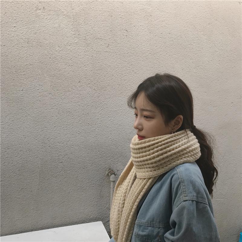 Scarves Women Scarf Coarse Wool Knitted Female Winter Korean Version Versatile Japanese Girl Student Solid Color Bib Fashion
Scarves Women Scarf Coarse Wool Knitted Female Winter Korean Version Versatile Japanese Girl Student Solid Color Bib Fashion