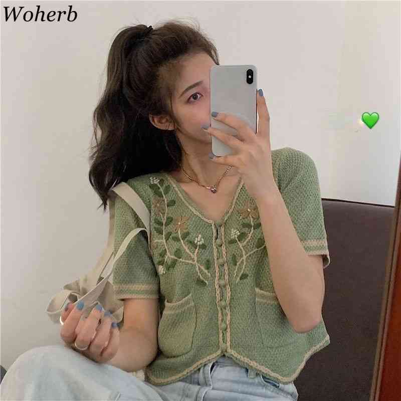 Floral Embroidered Knitted Cardigan Tops Women Summer Short Sleeve V-neck Crop Sweater Korean Fashion Ladies Jumpers 210519