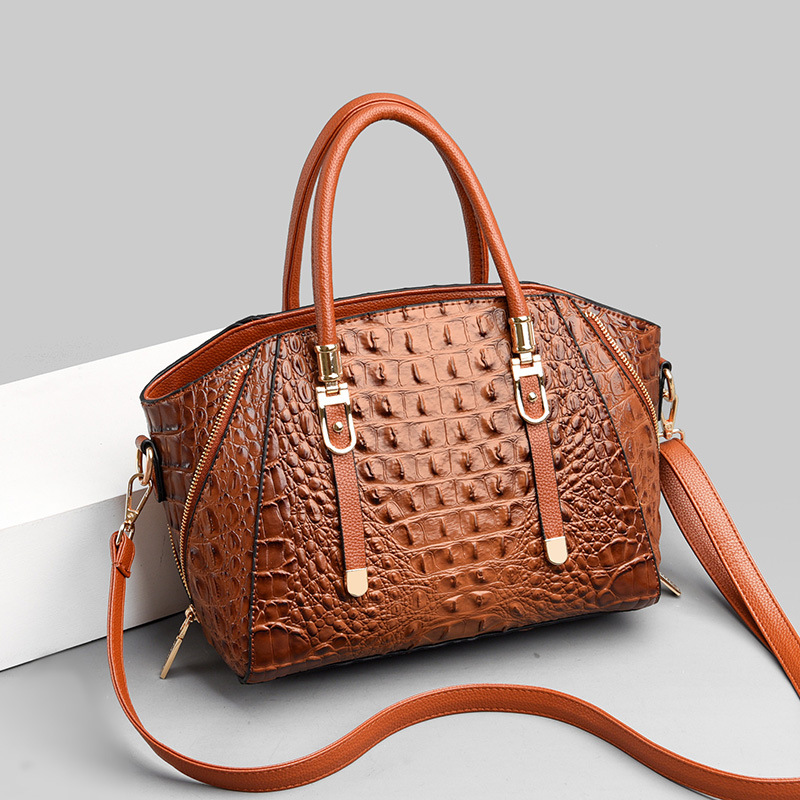 2021 new crocodile pattern women's bag fashion trend large capacity Messenger Handbag, Burgundy
2021 new crocodile pattern women's bag fashion trend large capacity Messenger Handbag, Burgundy