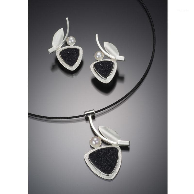 Earrings & Necklace European American Fashion Woman 925 Asian Silver Leaf Pearl Triangle Black Ore Earring Set, As pic
Earrings & Necklace European American Fashion Woman 925 Asian Silver Leaf Pearl Triangle Black Ore Earring Set, As pic