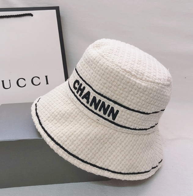 2color Fashion Bucket Hat Cap for Women Men Baseball Caps Casquettes Black White Fisherman Buckets Hats Patchwork High Quality Autumn Winter Wide Brim Hats
2color Fashion Bucket Hat Cap for Women Men Baseball Caps Casquettes Black White Fisherman Buckets Hats Patchwork High Quality Autumn Winter Wide Brim Hats