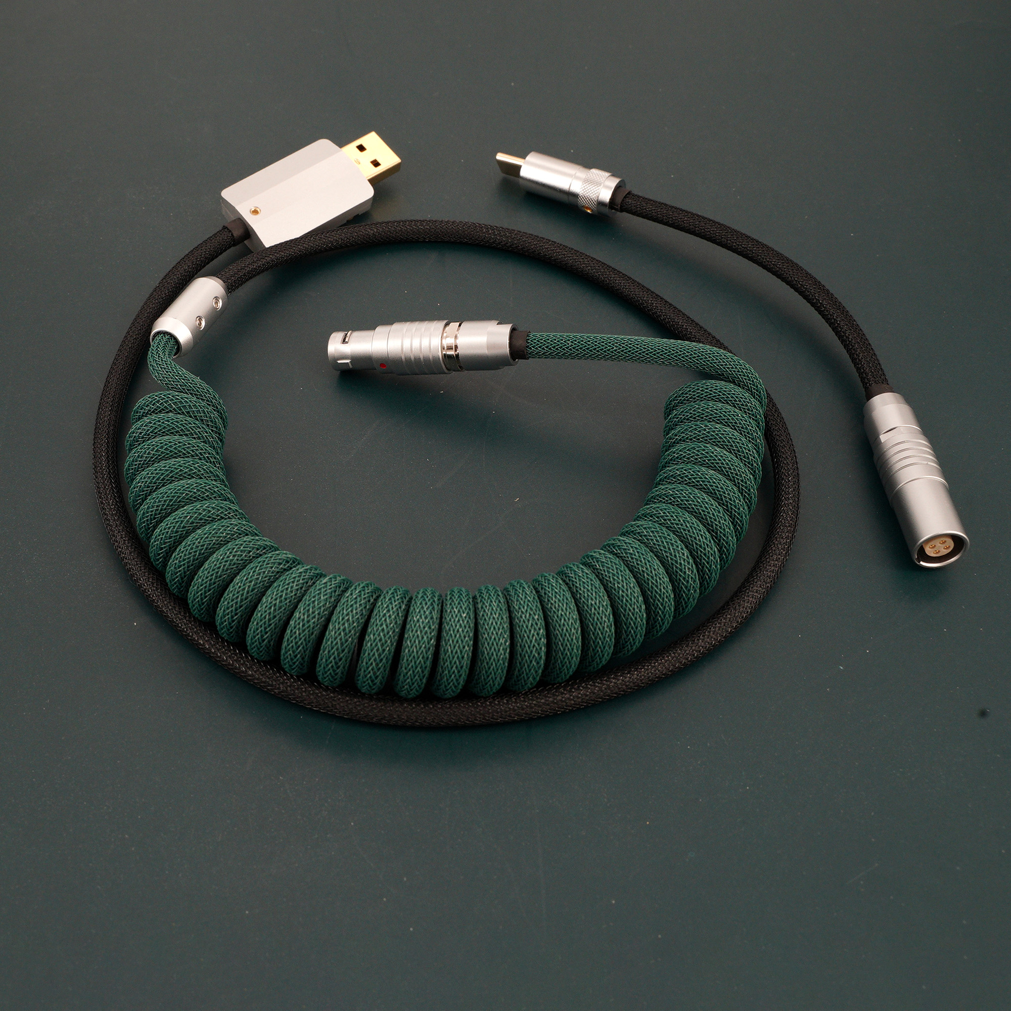 GeekCable Handmade Customized Mechanical Keyboard Data Cable For GMK Theme SP Keycap Line Sound Wave Colorway