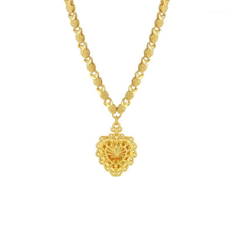 Pendant Necklaces Simple Vintage Heart Plated 24K Gold Stainless Steel Jewelry Female
Pendant Necklaces Simple Vintage Heart Plated 24K Gold Stainless Steel Jewelry Female