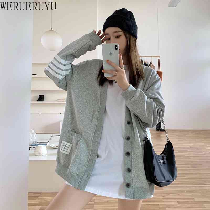 WERUERUYU Button Up Cardigan Women Jumper Long Sweater Gray Black Winter Korean Pastel Knitted Loose Coat Female Student 210608, Photo color
WERUERUYU Button Up Cardigan Women Jumper Long Sweater Gray Black Winter Korean Pastel Knitted Loose Coat Female Student 210608, Photo color
