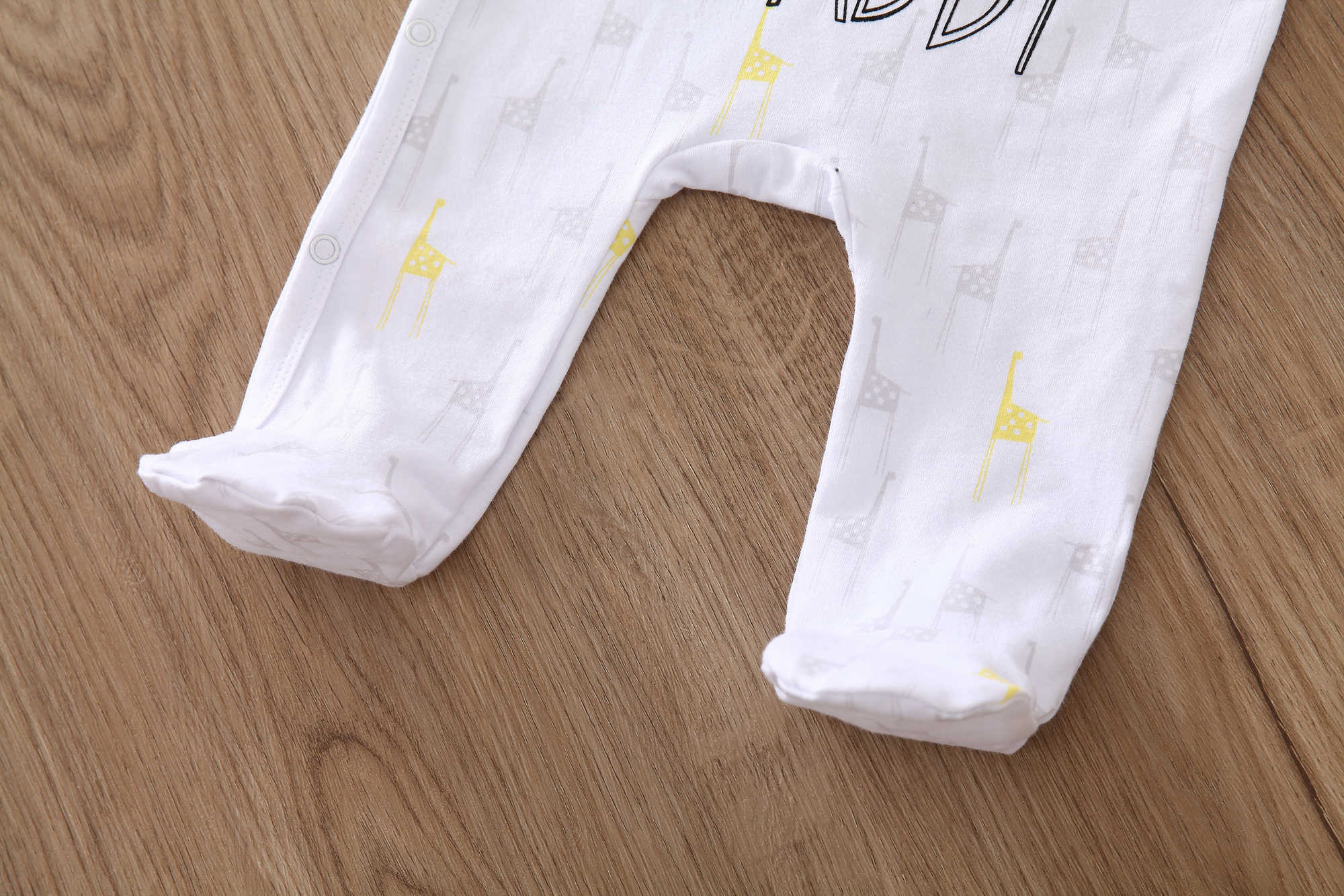 Newborn Baby Boy Girl Romper Long Sleeve Cotton Letter I Love Daddy & Mummy Animal Print Jumpsuit Infant Pajama Outfits 210911