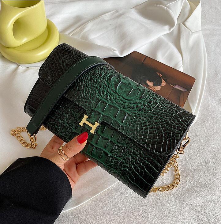 Factory wholesale leathers women shoulder bags simple atmospheric pressure flower handbags elegant crocodile womens envelope chain bag gradient leather handbag
Factory wholesale leathers women shoulder bags simple atmospheric pressure flower handbags elegant crocodile womens envelope chain bag gradient leather handbag