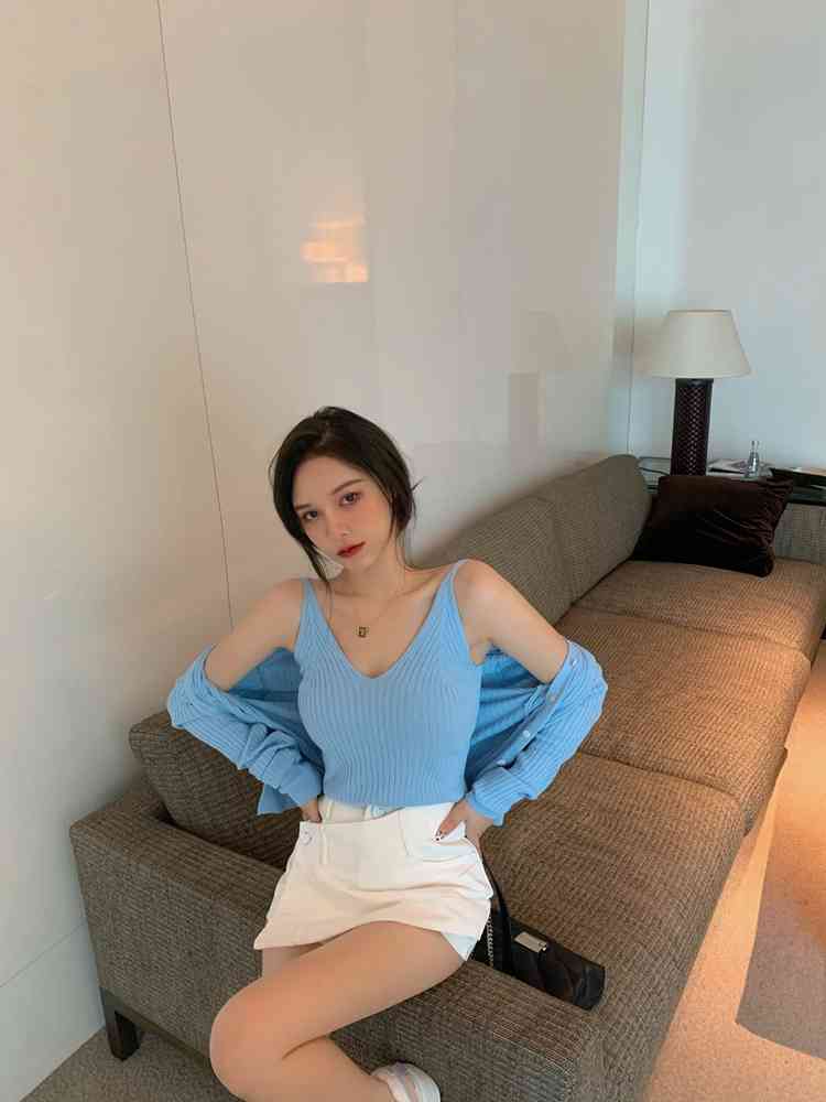 Spring Solid Color Knitted Suit Casual Fashion Single-Breasted Long-Sleeve Cardigan+Short Sling Vest Two-Piece Set Femme 210519