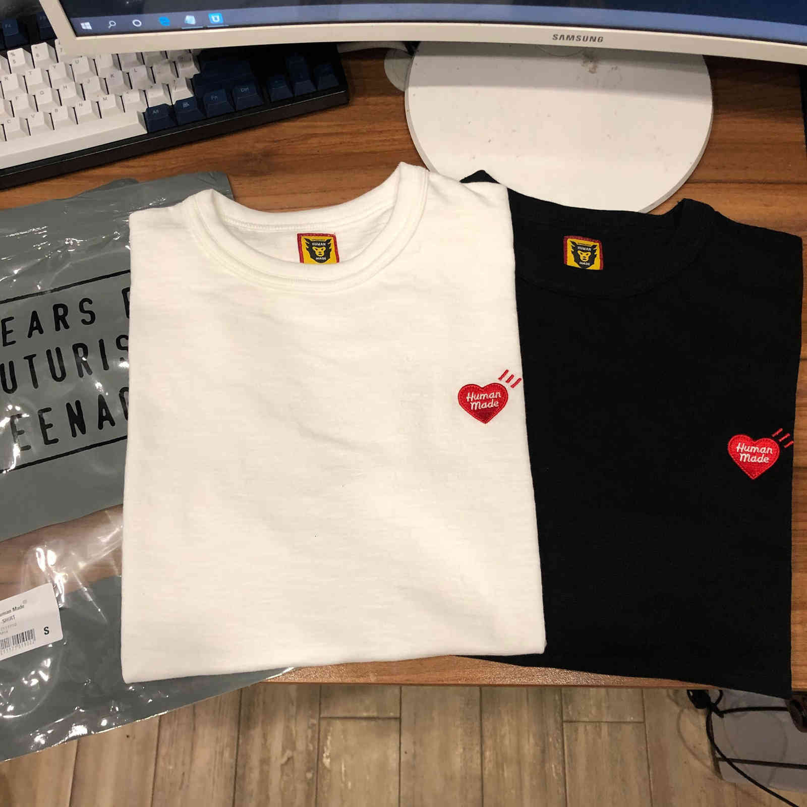 Made Nigo Human Embroidery Love Little Slub Cotton Short Sleeve Tee Men's Lovers Fashion T-shirt, White;black
Made Nigo Human Embroidery Love Little Slub Cotton Short Sleeve Tee Men's Lovers Fashion T-shirt, White;black