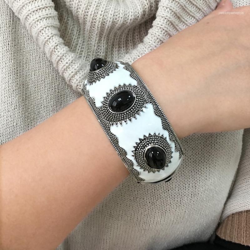 Bangle Vintage Cuff Bangles Women Statement Jewelry Fashion Alloy Inlay Resin Ethnic & Bracelets Wholesal UKMOC1
Bangle Vintage Cuff Bangles Women Statement Jewelry Fashion Alloy Inlay Resin Ethnic & Bracelets Wholesal UKMOC1