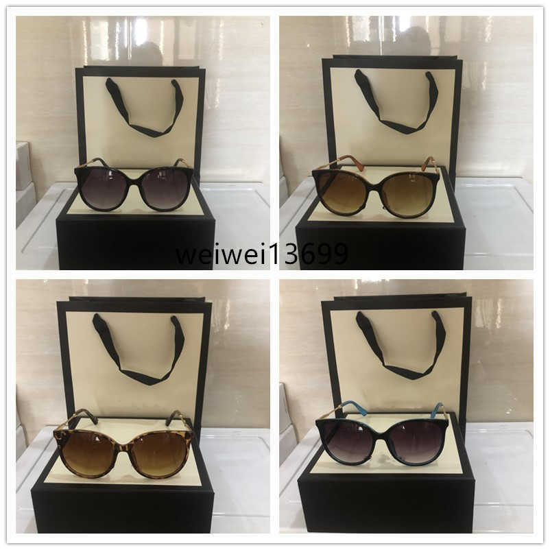 1719 Designer Sunglass Women Eyeglasses Outdoor Shades PC Frame Fashion Classic Lady Sun glasses Mirrors for Womens Luxury Sunglasses
1719 Designer Sunglass Women Eyeglasses Outdoor Shades PC Frame Fashion Classic Lady Sun glasses Mirrors for Womens Luxury Sunglasses