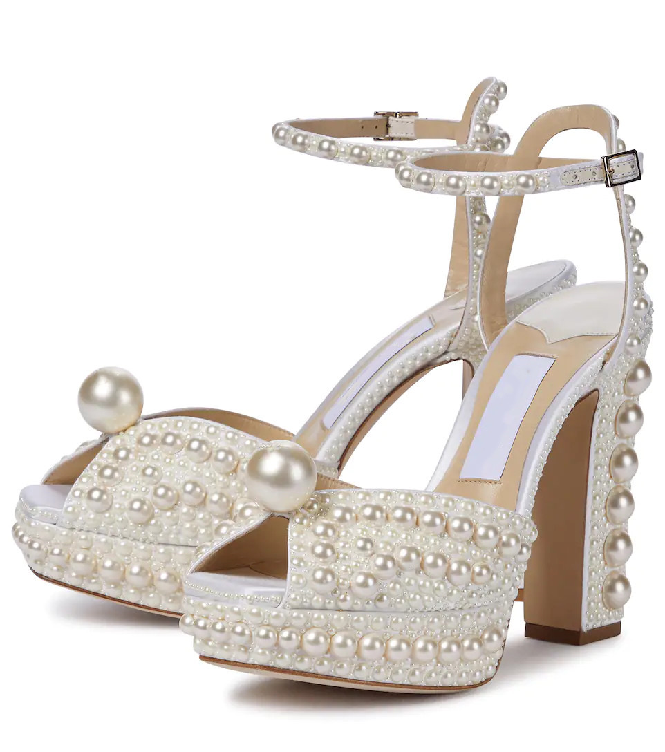 With Box Women Shoes Luxury Designer Brand Sandals Sophisticated J.C White Satin Pearl Sandal Saracria 120mm Peep Toes Platform Chunky Heel EU35-42
With Box Women Shoes Luxury Designer Brand Sandals Sophisticated J.C White Satin Pearl Sandal Saracria 120mm Peep Toes Platform Chunky Heel EU35-42