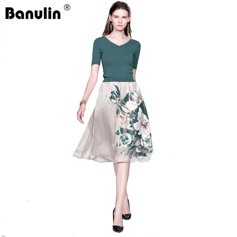 Elegant Skirts 2 Pieces Set Women's Sexy V-neck Short Sleeve knitting Tops + High waist Floral Print Skirt Sets Ladys Suits 210603, Green
Elegant Skirts 2 Pieces Set Women's Sexy V-neck Short Sleeve knitting Tops + High waist Floral Print Skirt Sets Ladys Suits 210603, Green
