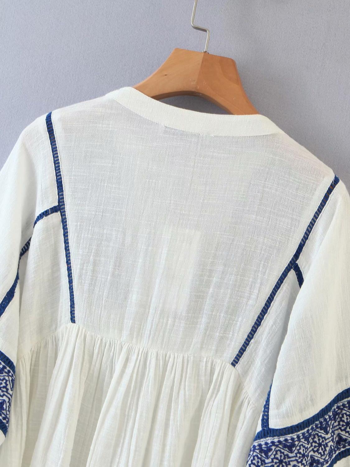 Autumn Women Bohemian Pullover Embroidery Shirt Ethnic Long Sleeve V-Neck Lacing Up BOHO Blouse Holiday Tops Femme Blusas White 210429