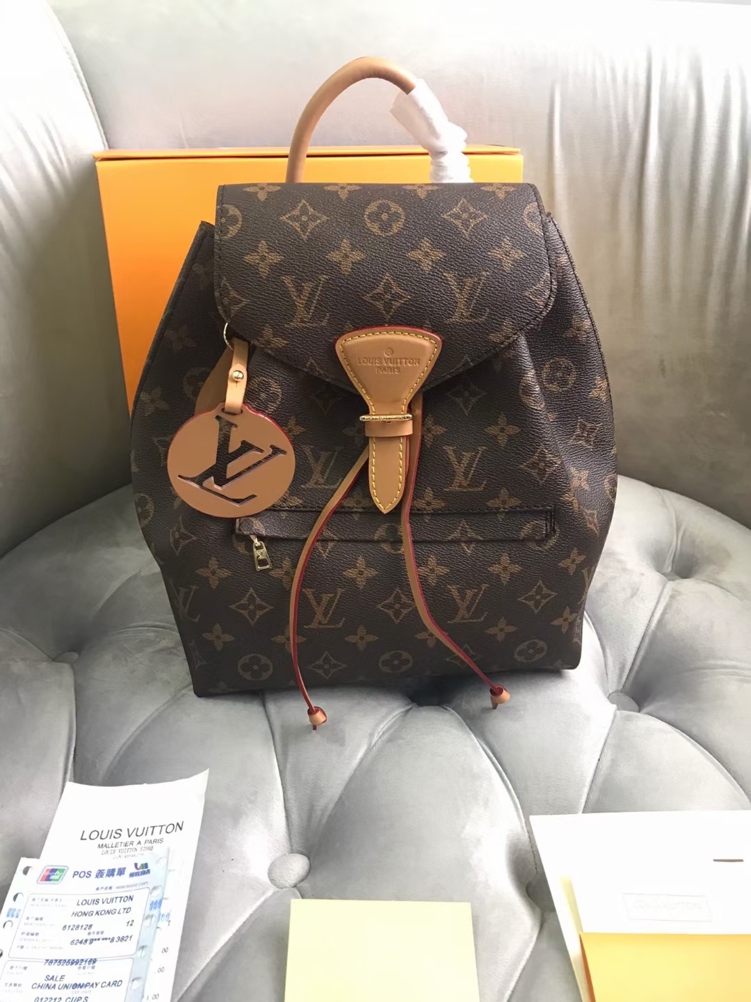 Louis Vuitton Wholesale Premium DesignerBag womanbags LV Fashion backpack Handbag Crossbody Bags Leather Classic letter, Black tag
Louis Vuitton Wholesale Premium DesignerBag womanbags LV Fashion backpack Handbag Crossbody Bags Leather Classic letter, Black tag