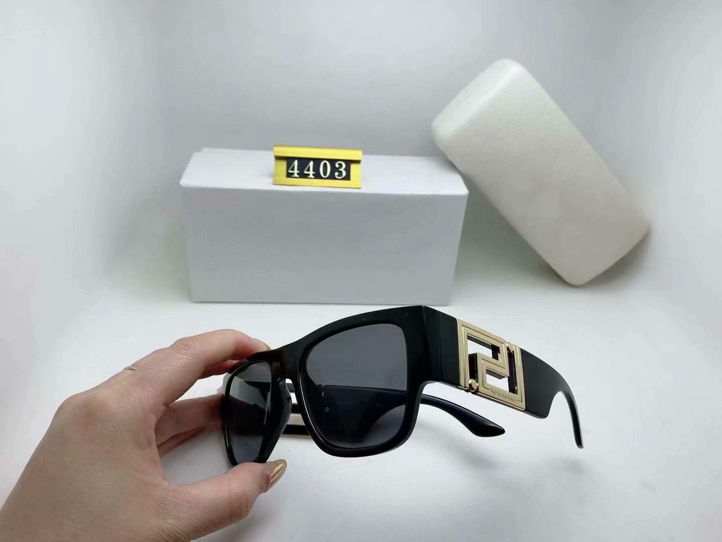 Men Black Gold 57mm Dark Grey Polarized Sunglasses OVE 4403 Fashion Square Frame Unisex Summer Style sun glasses Top Quality With Case VE4403, White;black
Men Black Gold 57mm Dark Grey Polarized Sunglasses OVE 4403 Fashion Square Frame Unisex Summer Style sun glasses Top Quality With Case VE4403, White;black