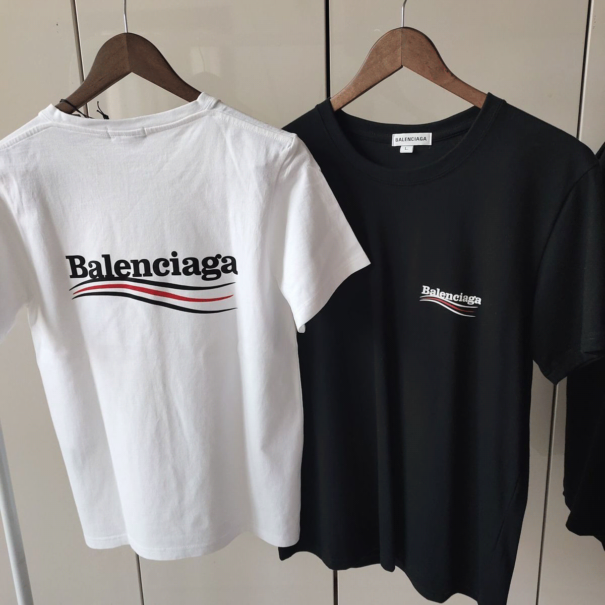 Korea Balencaiga Women Pearl Appliques T-shirts 3D Beading Tops O Neck Short Sleeve Female t shirt 2021 Spring Summer Casual Loose Lady Tshirts
Korea Balencaiga Women Pearl Appliques T-shirts 3D Beading Tops O Neck Short Sleeve Female t shirt 2021 Spring Summer Casual Loose Lady Tshirts