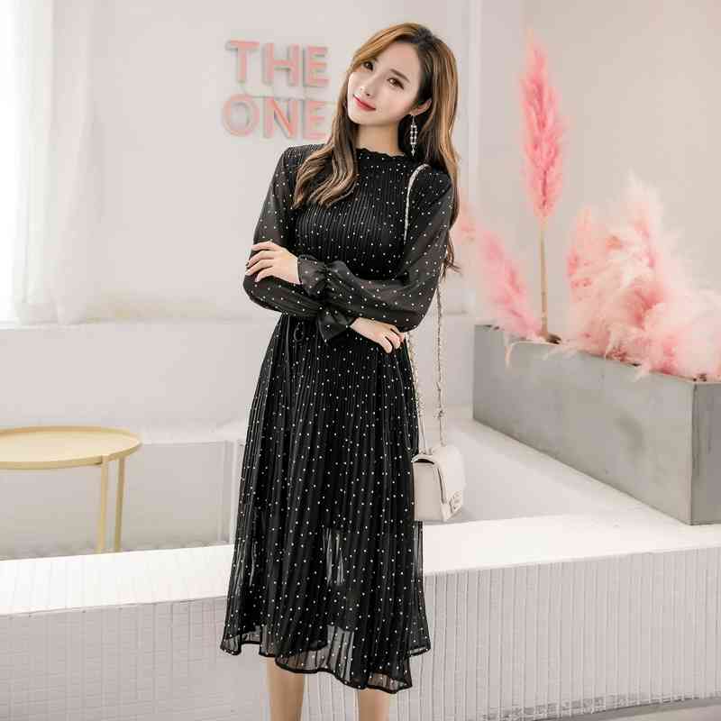 Korean Fashion Women Long Sleeved Polka Dot Pleated Dress Black Vintage ClotheS Spring Lady Long Chiffon Dress 3670 50 210519