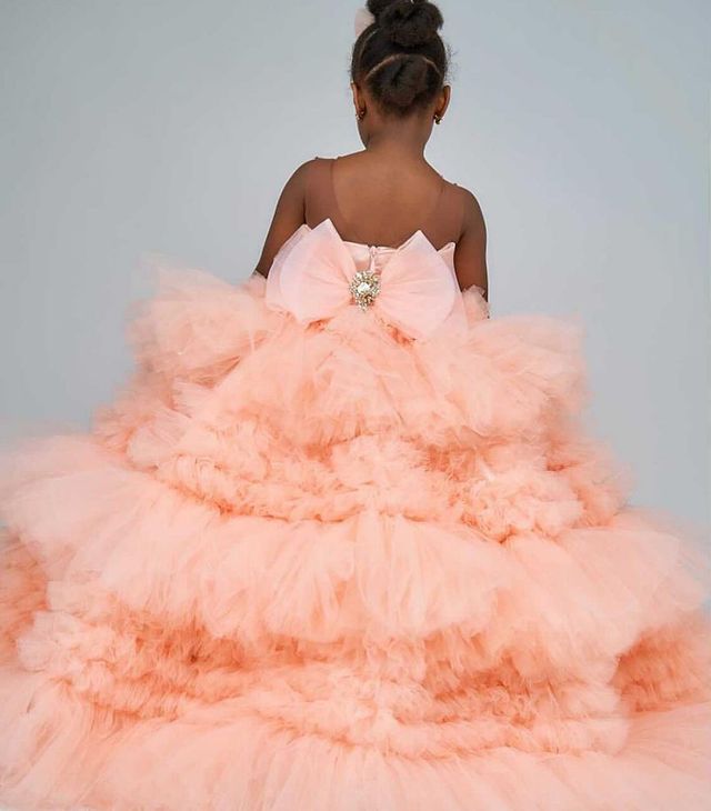 Crystals Sheer Neck Tiers Tutu Flower Girl Dresses Fashion Tulle Elegant Lilttle Kids Birthday Pageant Weddding Gowns