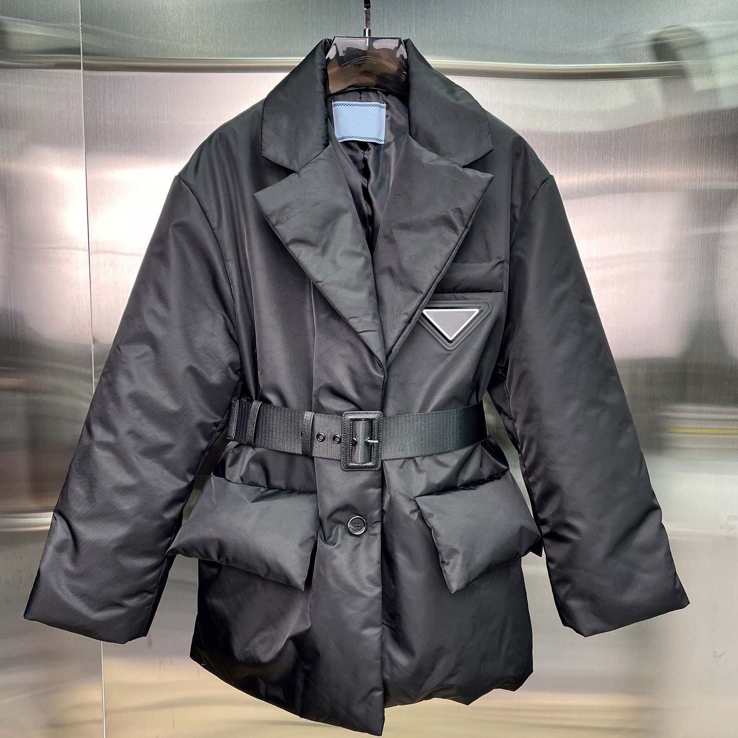 Womens Designer Jacket Winter Fashion Windbreaker Casual Luxury Coat With Belt Outerwear Jackets High Quality Down Coats For Women 21ss, Black;brown
Womens Designer Jacket Winter Fashion Windbreaker Casual Luxury Coat With Belt Outerwear Jackets High Quality Down Coats For Women 21ss, Black;brown