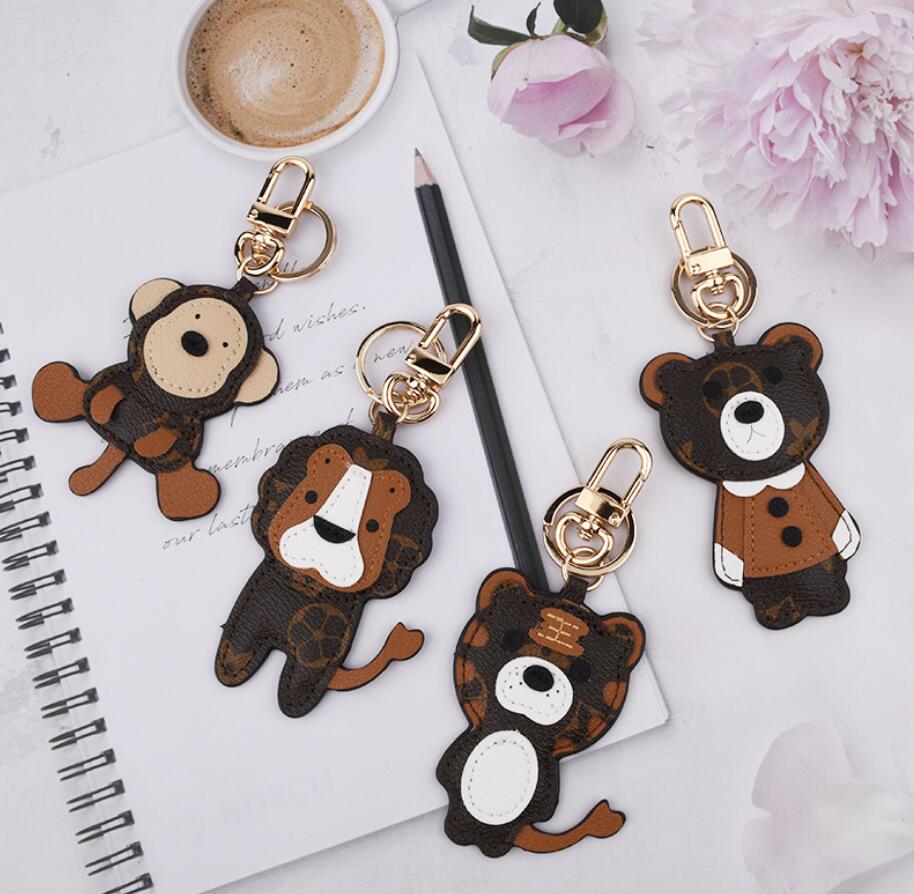 Fashion Designer Cartoon Animal Key Rings Classic Unisex High Quality Genuine Leather KeyChain Accessories Luxury Flower Pattern Car Backpack Keychains Jewelry
Fashion Designer Cartoon Animal Key Rings Classic Unisex High Quality Genuine Leather KeyChain Accessories Luxury Flower Pattern Car Backpack Keychains Jewelry