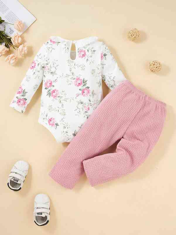 Baby Floral Print Ruffle Trim Bodysuit & Cable Textured Pants SHE