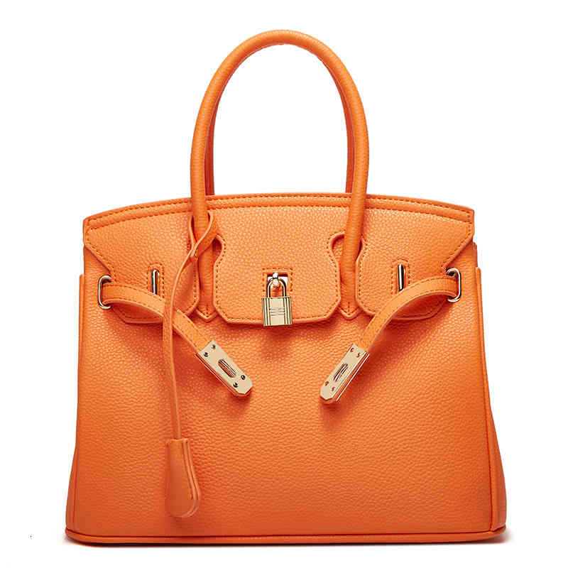 Designer bag birkin handbag Bag women's new 2021 wedding large capacity messenger versatile fashion bride's one shoulder handbag
Designer bag birkin handbag Bag women's new 2021 wedding large capacity messenger versatile fashion bride's one shoulder handbag