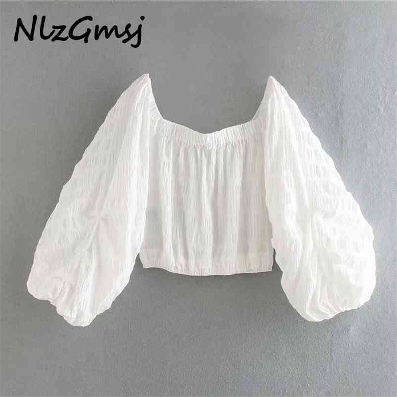 Blouse Women Square Collar White Loose Short Female Lantern Sleeve Shirt Casual Lady Crop Tops Blusas 210628, As picture
Blouse Women Square Collar White Loose Short Female Lantern Sleeve Shirt Casual Lady Crop Tops Blusas 210628, As picture