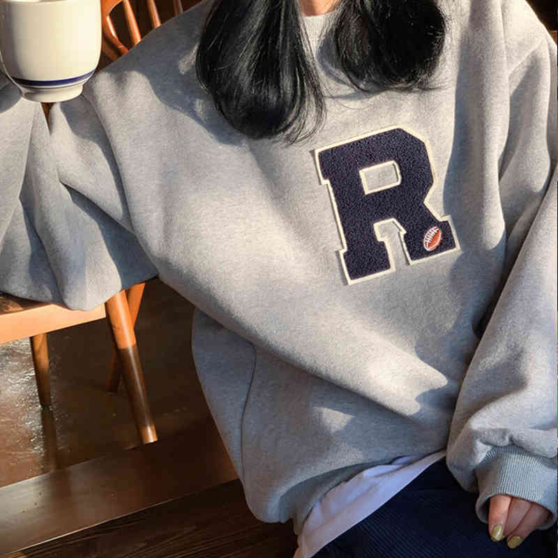 Nomikuma Fleece Pullover Sweatshirt Causal Korean Letter Applique Top Jumper Autumn Winter Long Sleeve Women Hoodies 6D453 210427