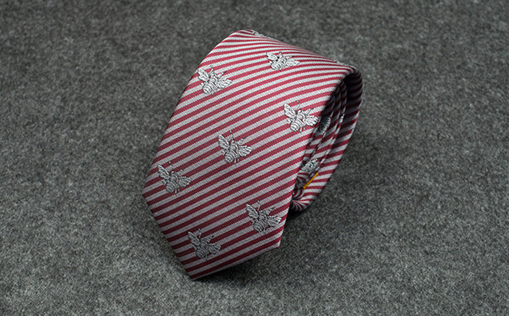 red big bee Neck Ties Men Classic Silk Tie Mens Business Neckwear Skinny Grooms Necktie for Wedding Party Suit Shirt with Casual
red big bee Neck Ties Men Classic Silk Tie Mens Business Neckwear Skinny Grooms Necktie for Wedding Party Suit Shirt with Casual