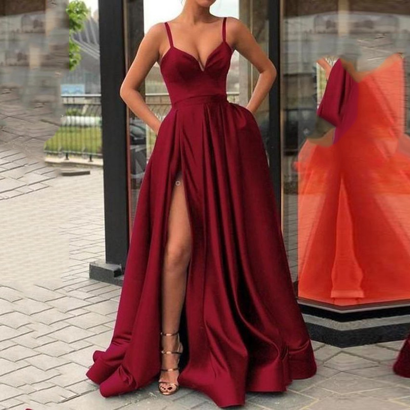 Boutique Occasion Dresses V-neck satin evening gown with thin shoulder straps side slit prom dress high waist party