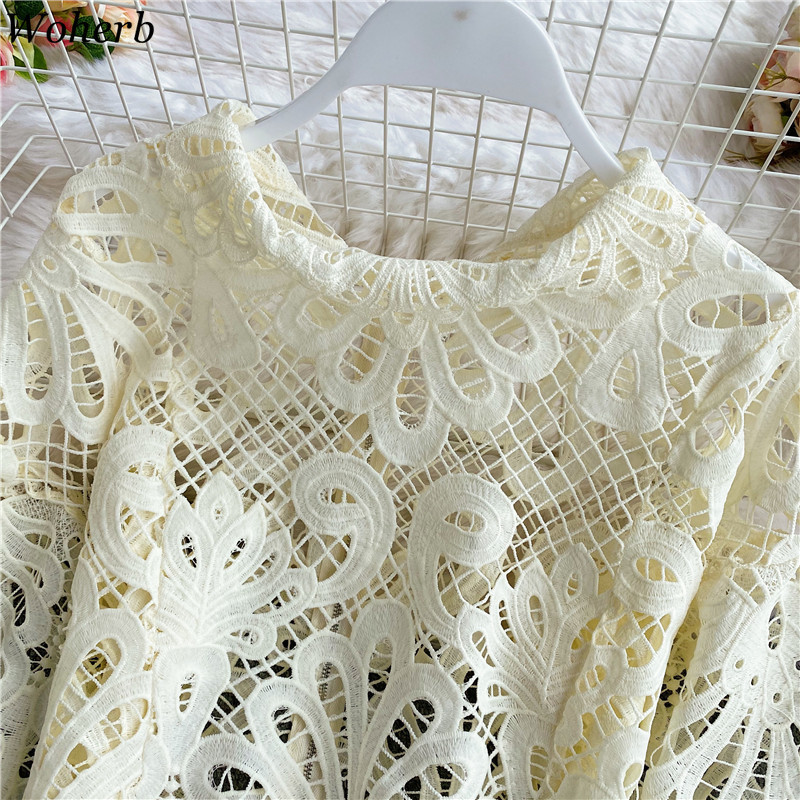 Chic Hollow Out Blouse Women Vintage Lace Crop Tops Puff Sleeve See Through Shirt Fashion Blusas Mujer De Mada 210519