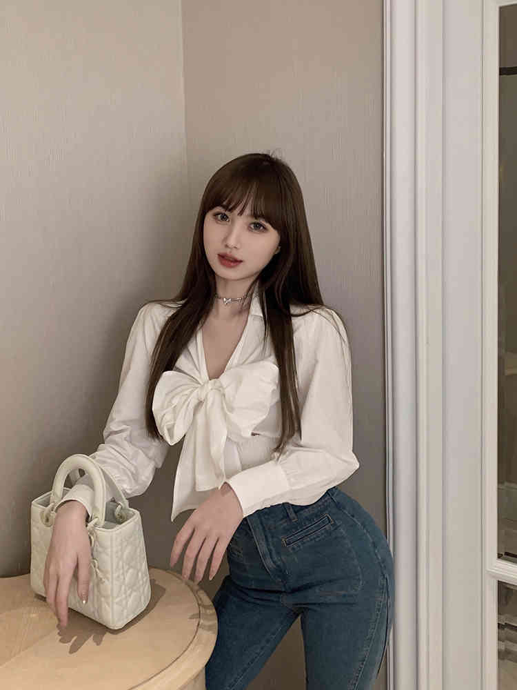 Nomikuma Korean Sweet Bow Tie Short Blouse Puff Long Sleeve V-neck Women Shirts Autumn New Slim Waist Blusas Mujer 6C808 210427