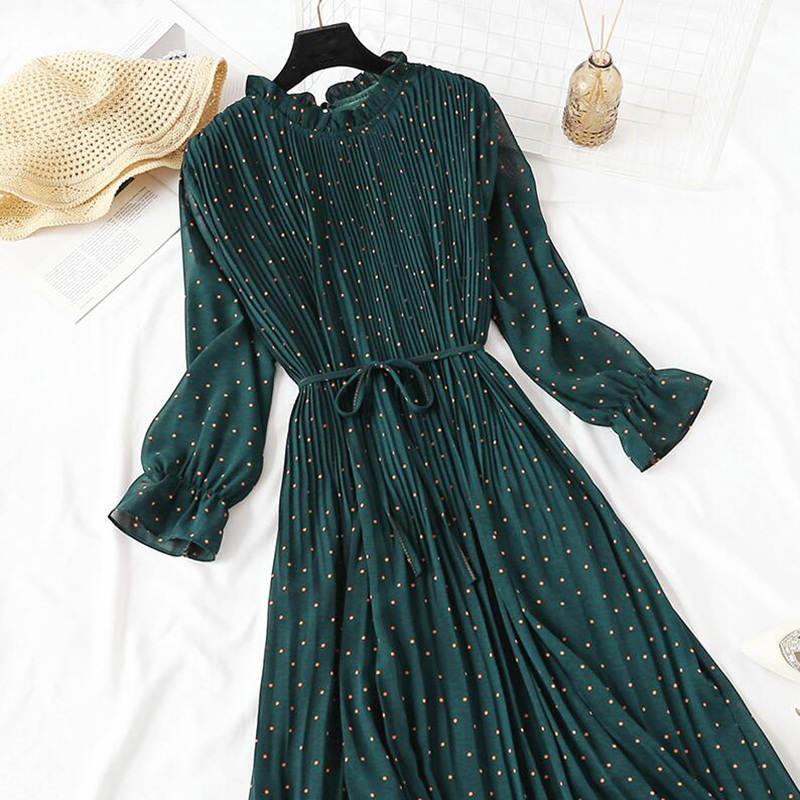 2021elegant polka dot women dress female casual flare sleeve office chiffon dot print dresses a-line vintage sweet clothing vestidos, Black;gray
2021elegant polka dot women dress female casual flare sleeve office chiffon dot print dresses a-line vintage sweet clothing vestidos, Black;gray