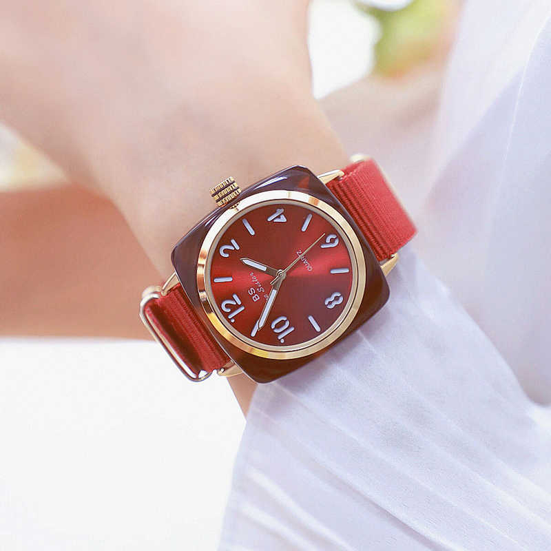 Bracelet Women Watches Nylon Strap Quartz Square Lady Wrist Big Dial Casual Female Zegarek Damski 210707, Black-white
Bracelet Women Watches Nylon Strap Quartz Square Lady Wrist Big Dial Casual Female Zegarek Damski 210707, Black-white