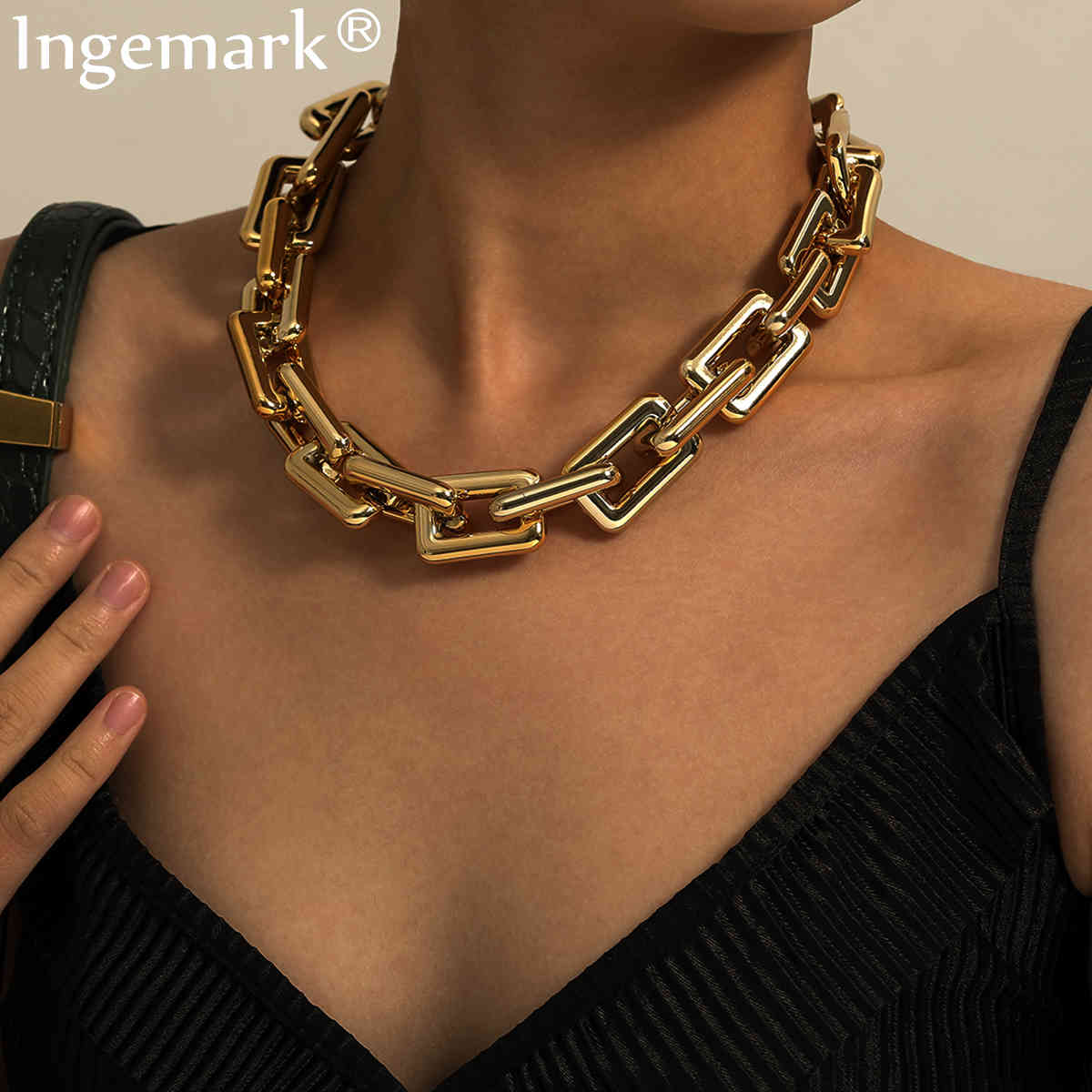 High Quality Punk Lock Chain Necklace Women Statement Hip Hop Twisted Chunky Thick Link Necklaces Gothic Jewelry Steampunk Men, Silver
High Quality Punk Lock Chain Necklace Women Statement Hip Hop Twisted Chunky Thick Link Necklaces Gothic Jewelry Steampunk Men, Silver