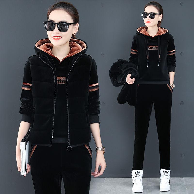 Women's Two Piece Pants Women 's Sports Suit 2021 Winter Korean Style Thickened Fashion Gold Velvet Three - Set, White
Women's Two Piece Pants Women 's Sports Suit 2021 Winter Korean Style Thickened Fashion Gold Velvet Three - Set, White