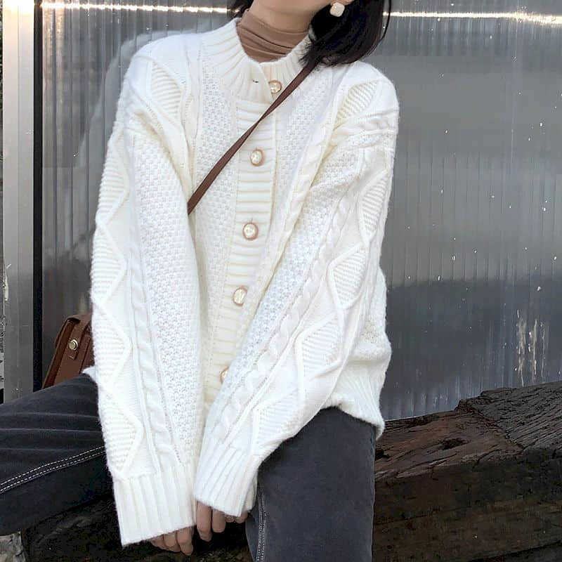Twist sweater women autumn and winter Korean design sense retro French loose thin knitted cardigan jacket female 210526, Black flower gray
Twist sweater women autumn and winter Korean design sense retro French loose thin knitted cardigan jacket female 210526, Black flower gray