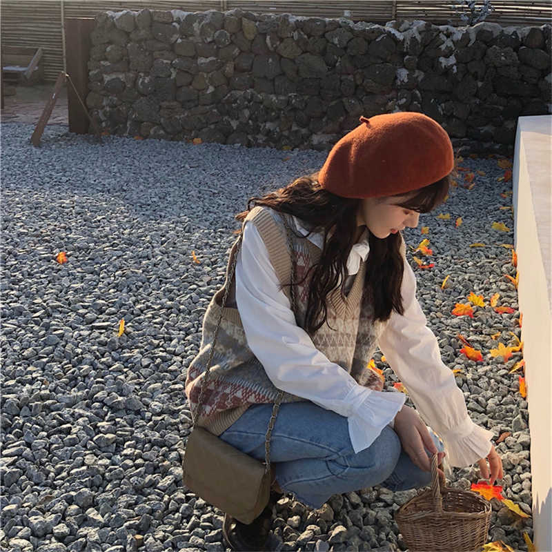 Retro Sweater Vest Women Autumn V-neck Knitted Sleeveless Pullover Vest Preppy Girl Tops Waistcoats Stripe splicing Khaki 210702