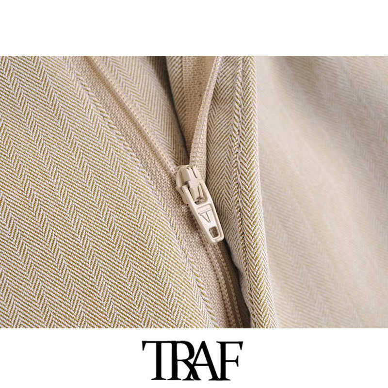 TRAF Women Chic Fashion Office Wear Side Pockets Shorts Vintage High Waist Zipper Fly Female Short Pants Mujer 210714