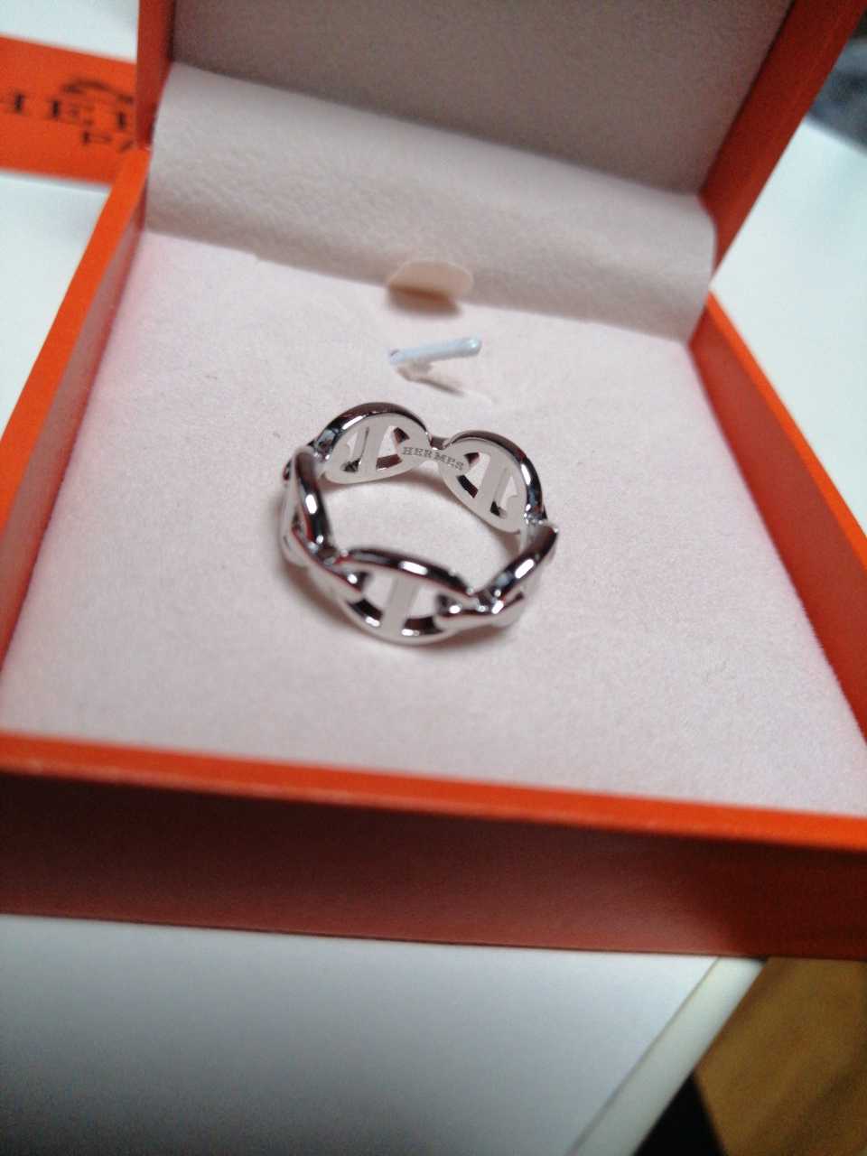 Championship rings fashion creative jewelry with enamel women&man original brand H ring PS6404 woman, Golden;silver
Championship rings fashion creative jewelry with enamel women&man original brand H ring PS6404 woman, Golden;silver