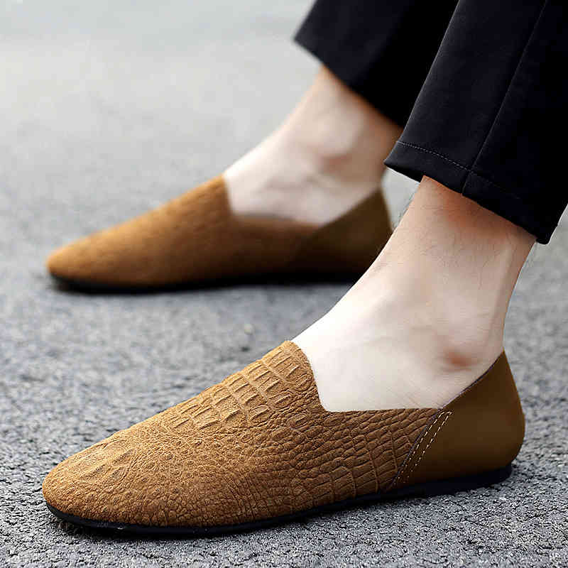 dress shoes moccasins men casual loafers shoes breathable genuine leather flats slip on fashion prom party men footwear q0n2, Black
dress shoes moccasins men casual loafers shoes breathable genuine leather flats slip on fashion prom party men footwear q0n2, Black
