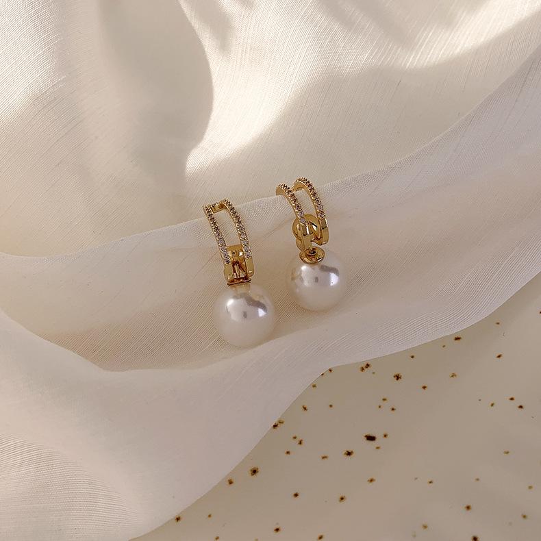 Dangle & Chandelier 2021 Cute Elegant Simulated Pearl Geometric Earrings For Women Fashion Water Drop Crystal Pendant Jewelry, Silver
Dangle & Chandelier 2021 Cute Elegant Simulated Pearl Geometric Earrings For Women Fashion Water Drop Crystal Pendant Jewelry, Silver