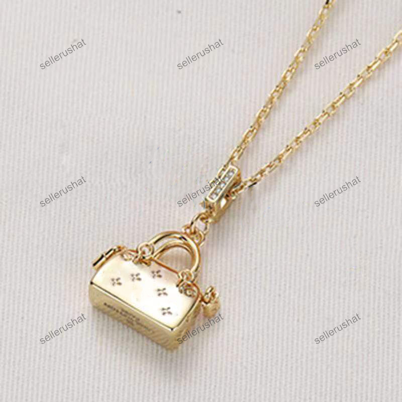 Newest designer 18K gold plated necklace fashion metal bag design luxury jewelry women party wedding engagement gift
Newest designer 18K gold plated necklace fashion metal bag design luxury jewelry women party wedding engagement gift
