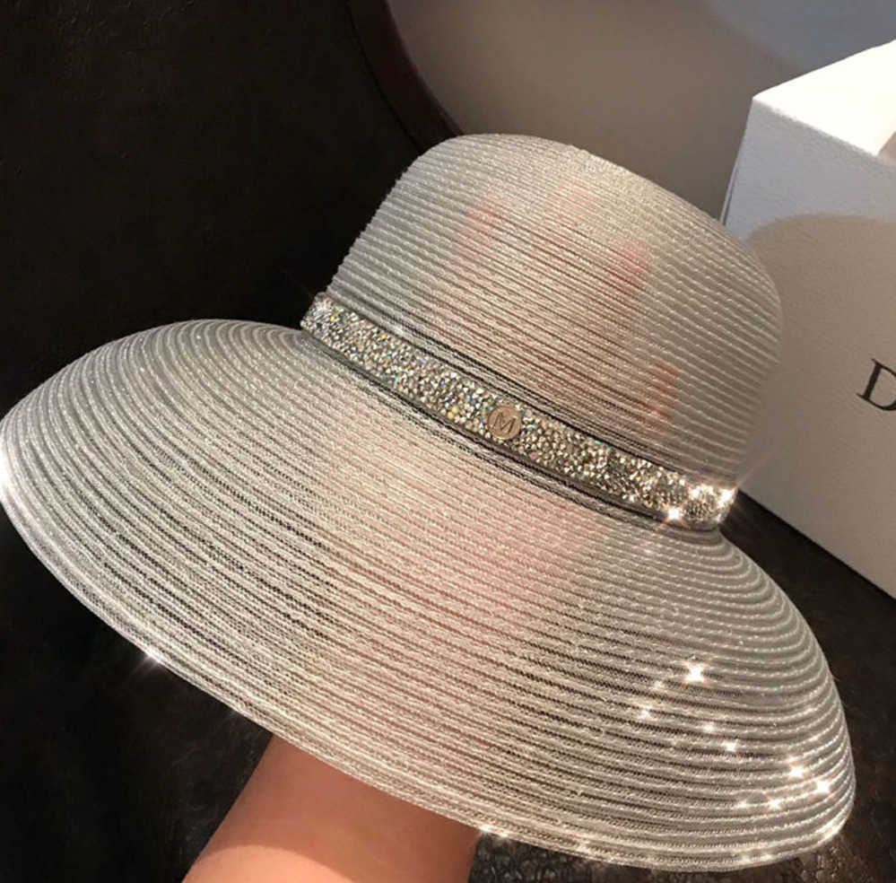 Women's elegant and shining anti ultraviolet hat holiday beach wide brim hat sun hat summer party fashion activity black silver white
Women's elegant and shining anti ultraviolet hat holiday beach wide brim hat sun hat summer party fashion activity black silver white